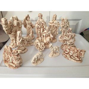 Atlantic Mold 14 Piece, Beige Ceramic Christmas Nativity‎ Scene